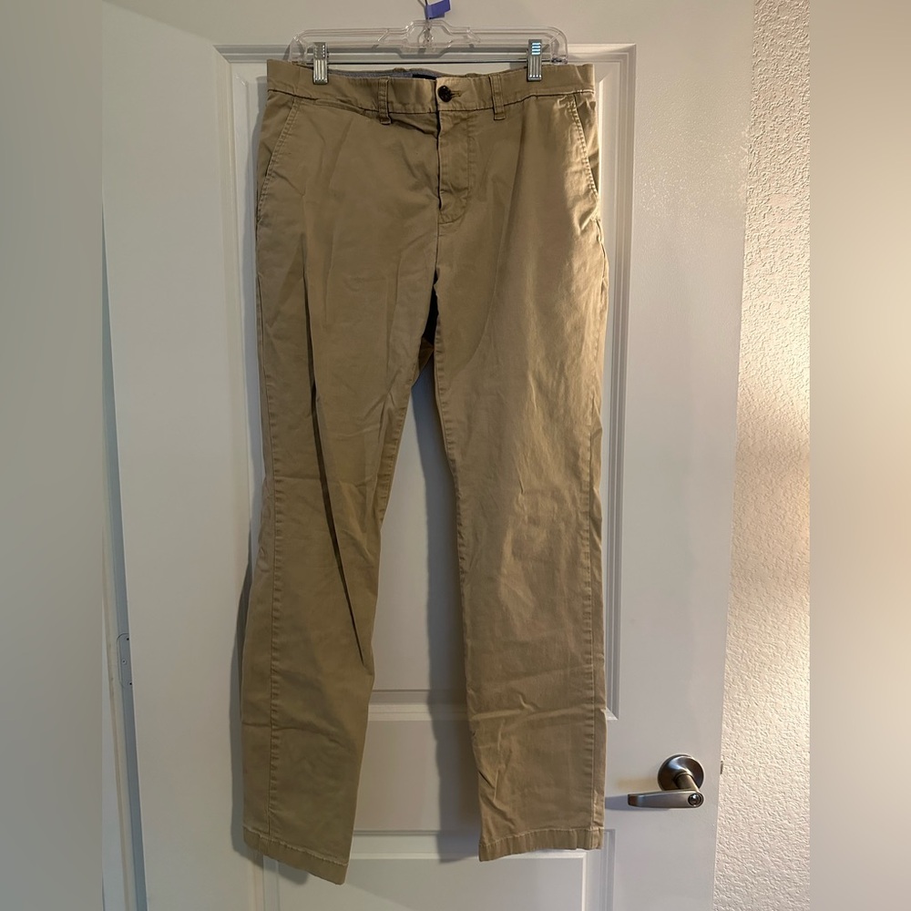 Tommy Hilfiger Mens Khaki Pants